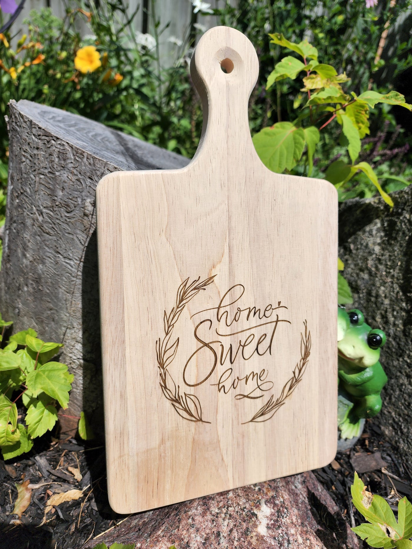 Home Sweet Home - Engraved Charcuterie Board